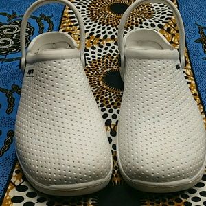 Scrubs Clogs
